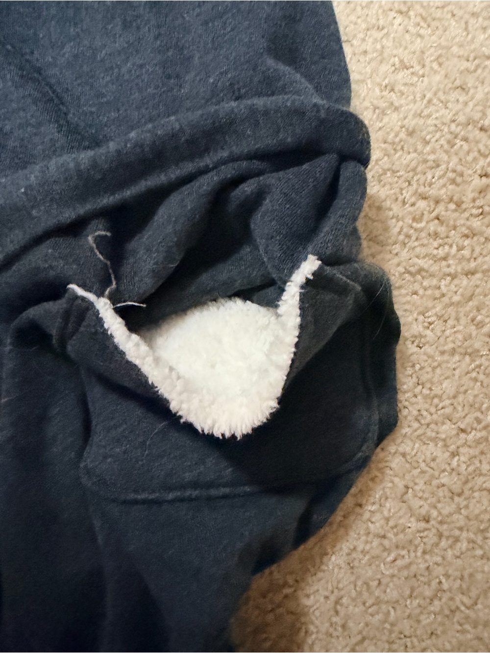 Victoria’s Secret Robe - Picture 3 of 4